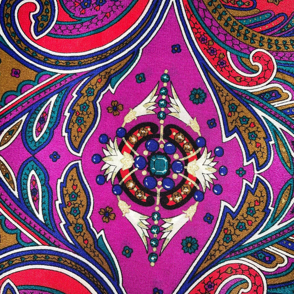 Christian Dior Vintage Paisley Pattern Scarf Multicolor Luxury 100% Silk - Picture 14 of 16
